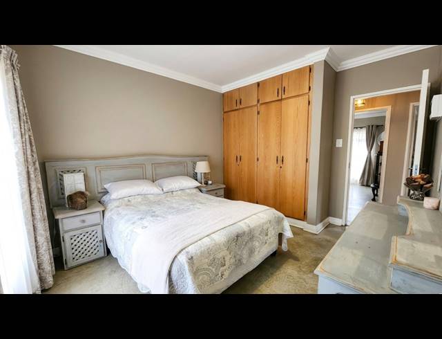 4 BEDROOM HOUSE FOR SALE IN VAALPARK